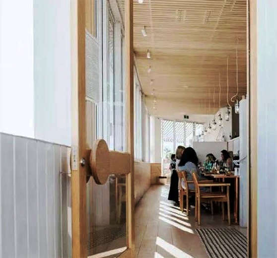 Pier Marina Mirage by KP Architects